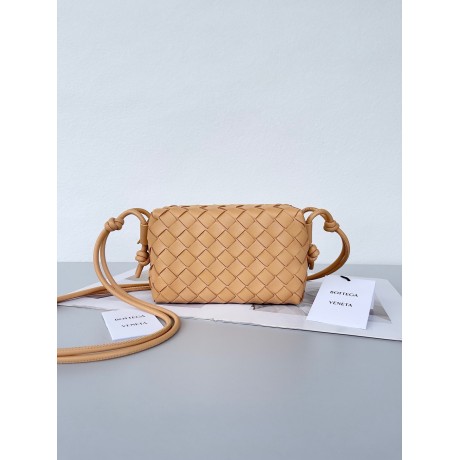 Bvbag-008 BV レディースバッグ サイズ  max 22x15x8cm / 17x10 x6cm