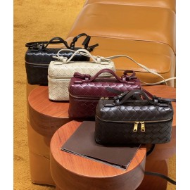 Bvbag-038 BV レディースバッグ サイズ  22x12.5x5cm