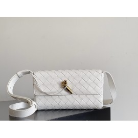 Bvbag-141 BV レディースバッグ サイズ  21.5x13x4.5cm