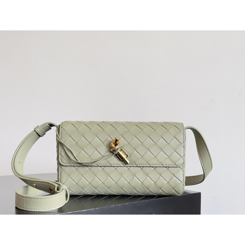 Bvbag-142 BV レディースバッグ サイズ  21.5x13x4.5cm