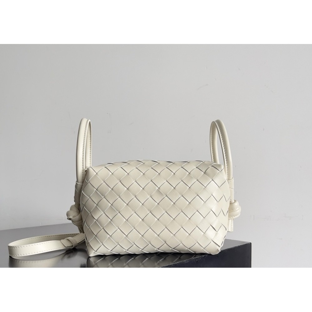Bvbag-193 BV レディースバッグ サイズ  19x12x9cm