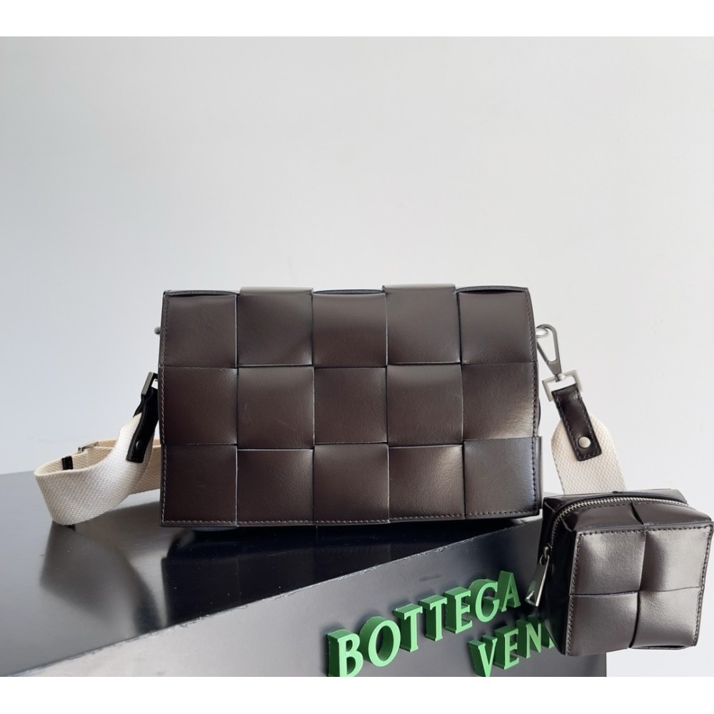 Bvmanbag-007 BV メンズバッグ サイズ  :   26x16x6.5cm