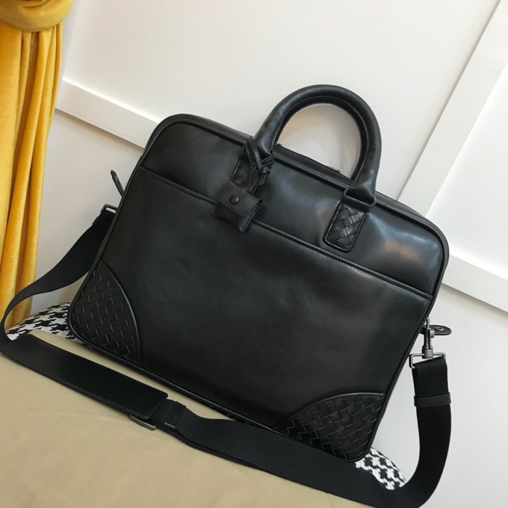 Bvmanbag-034 BV メンズバッグ サイズ  :   38x29x9cm