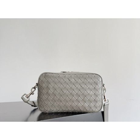 Bvmanbag-075 BV メンズバッグ サイズ  :   24.5x15x6cm  