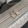 Bvmanbag-075 BV メンズバッグ サイズ  :   24.5x15x6cm  