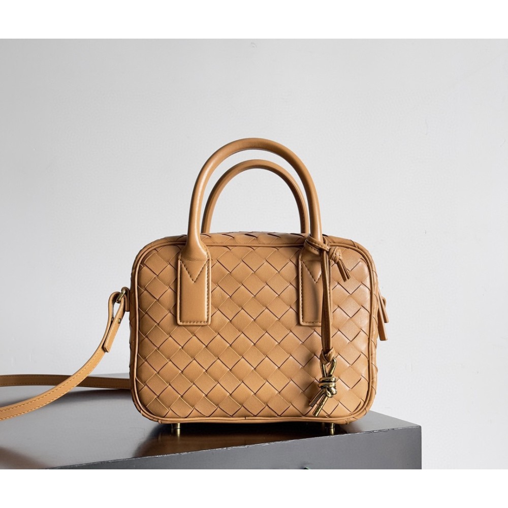 Bvmanbag-088 BV メンズバッグ サイズ  :   23.5x17.9x9cm