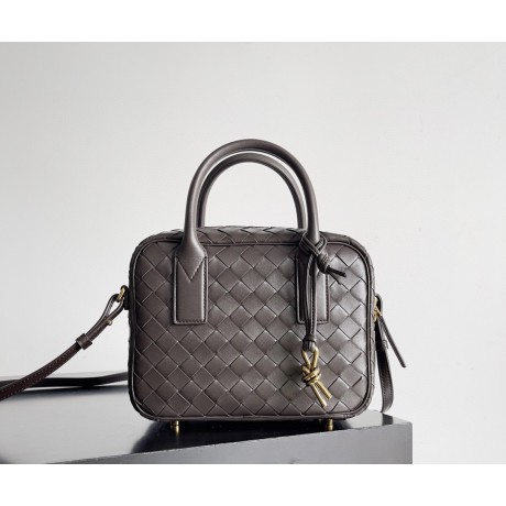 Bvmanbag-089 BV メンズバッグ サイズ  :   23.5x17.9x9cm