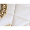 【新登場】CHANEL 19Bag ミッドサイズハンドバッグ アップグレードバージョン ミルクアプリコット色 - エレガンスと実用性の融合​