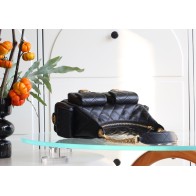 2025NEW-010 シャネル 24K ミニラッカーレザーバッグ:クラシックとファッション感の絶妙融合 22x31x17