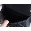 2025NEW-032 24P 春夏コレクション シャネル パールネックレス フラップバッグ：心を掴むパールスクエアミニの究極可愛さ 12.5×17×5cm 