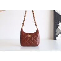 2025NEW-042 シャネル 24A 太チェーンホボアームバッグ:オイルラックス小羊革の恋に落ちるような美しさ 22.5x19.5x8.5cm