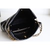 【24s 新作】Chanel 22Bag カスタムカラー ホワイト / ブラック アンティバ原廠革 | 白黒パンダ配色 クラシックトレンドバッグ 35×37×7 cm