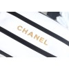 Chanel 24s カスタムカラー 22Bag ホワイト / ブラック - クラシック × トレンドのバイカラーバッグ 35×37×7 cm