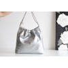 【100 周年記念】Chanel 22bag ゴミ袋バッグ - モンテベロ油蠟牛革 × 独創的デザイン 39×42×8cm