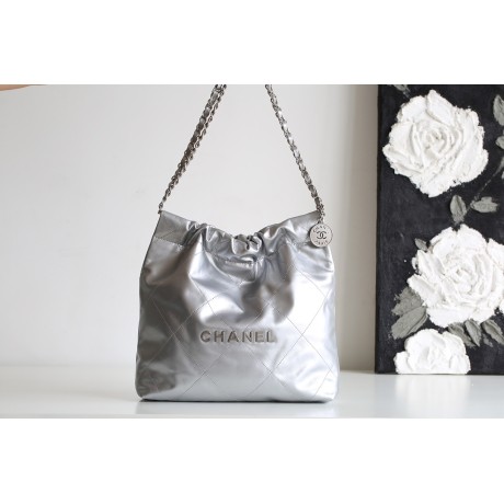【No°22 香水 100 周年記念】Chanel 22bag ゴミ袋バッグ - モンテベロ油蝋牛革 × モダンデザイン 35×37×7cm