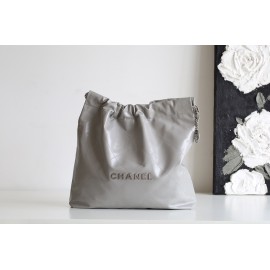 【No.22 香水 100 周年記念】Chanel 22 バッグ ゴミ袋デザイン - モンテベロ油蝋牛革 × モダンエレガンス  39×42×8cm