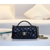 【CHANEL 25P 新作】羊皮ケリー トートバッグ レトロハンドル × 柔らかな質感 人気爆発中！11.7×22×8 cm