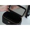 【23K 限定】新ロゴ ウォーリストケース - 仔羊革と金メッキの究極ファッションアイテム​17×9.5×8 cm