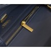 シャネル 新色 ゴールドボール付 きクローズドバッグ【シャネル 新色】ゴールドボールフラップバッグ 鎏金菱格紋 ダークグレー - 4way 背び方 × ラムスキン 質感溢れる現代的エレガンス13×20×7cm