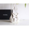 【24P 春夏限定】シャネル Duma ダブルショルダーバッグ ホワイト S サイズ スクラッチ加工小牛皮 16K ゴールドクランプ 万能エレガントバッグ 18×18.5×12cm