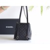 【24P 春夏新登場】Chanel ダブルポケット ヴィンテージ バックパック 「カエルのダブルショルダーバッグ」 ハイブリッド肩紐 20.5×20×11.5cm