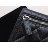 【シャネル クラシック 3 つ折り財布】キャビアレザー × ダブル C ロゴ マルチファンクション実用派 11.5×10.5×3cm