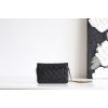 CHANEL WOC 新版磁石クリップ式｜「発財包」と呼ばれる人気バッグ、キャビア胎牛皮と 18K 真金メッキで贅沢な使用感​ 12×19.3×3.5cm 