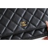 CHANEL WOC 新版磁石クリップ式｜「発財包」と呼ばれる人気バッグ、キャビア胎牛皮と 18K 真金メッキで贅沢な使用感​ 12×19.3×3.5cm 