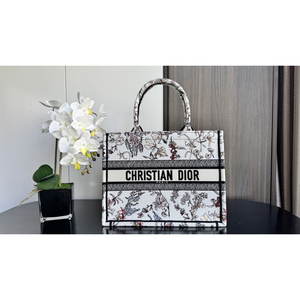 Dior バッグ ディオールバッグ Diorbag-033 サイズ  :   36 x 27.5 x 16.5cm
