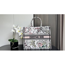 Dior バッグ ディオールバッグ Diorbag-036 サイズ  :   42 x 35 x 18.5cm