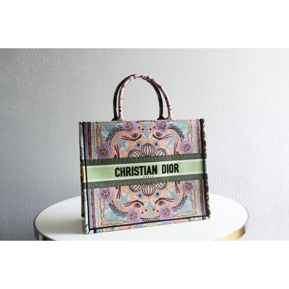 Dior バッグ ディオールバッグ Diorbag-063 サイズ  :   41.5x35x18cm  