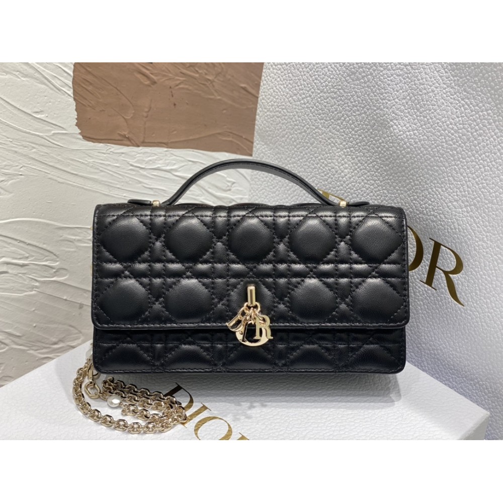 Dior バッグ ディオールバッグ Diorbag-095 サイズ  :   21 x 11 x 5cm