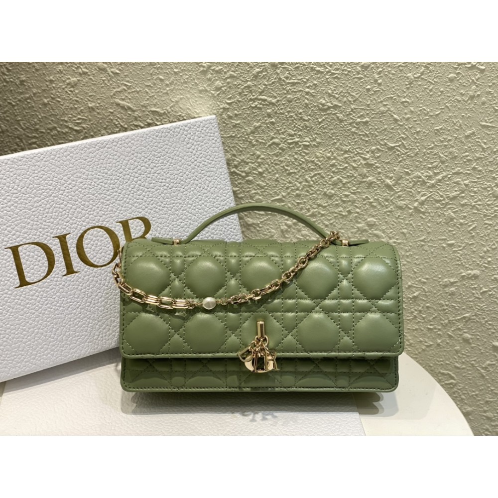 Dior バッグ ディオールバッグ Diorbag-101 サイズ  :   21 x 11 x 5cm