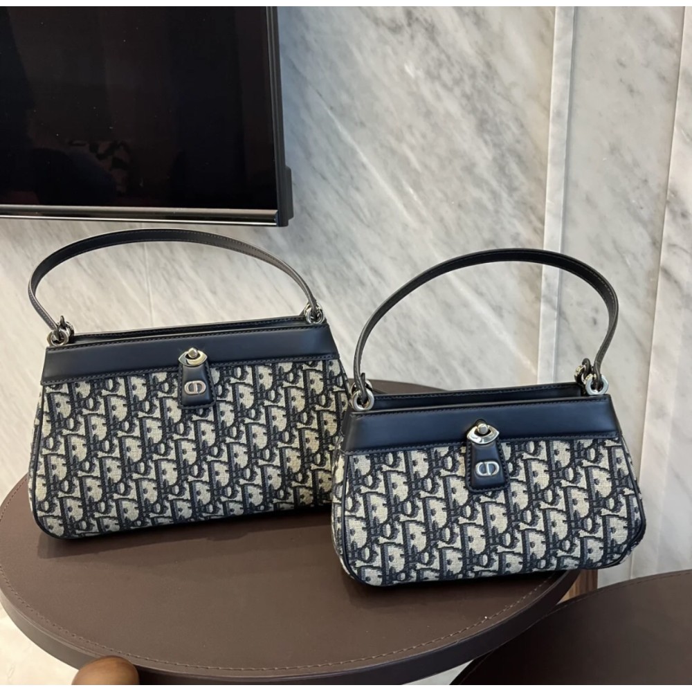 Dior バッグ ディオールバッグ Diorbag-127 サイズ  :   22 x 12 x 12cm