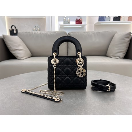 Dior バッグ ディオールバッグ Diorbag-139 サイズ  :   17 x 7 x 15cm