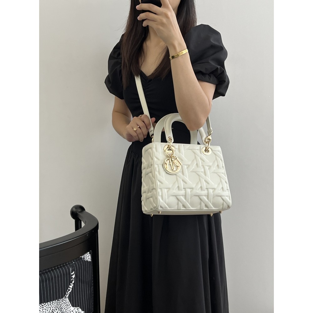 Dior バッグ ディオールバッグ Diorbag-145 サイズ  :   24 x 20 x 11cm
