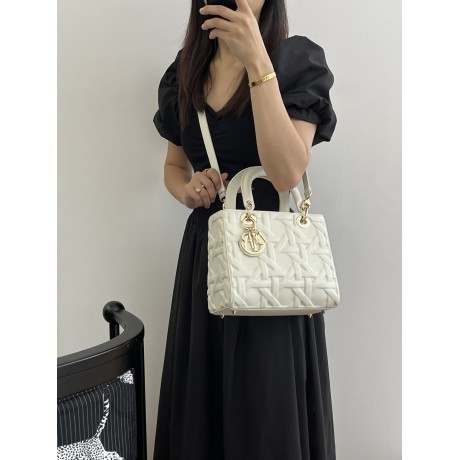 Dior バッグ ディオールバッグ Diorbag-145 サイズ  :   24 x 20 x 11cm