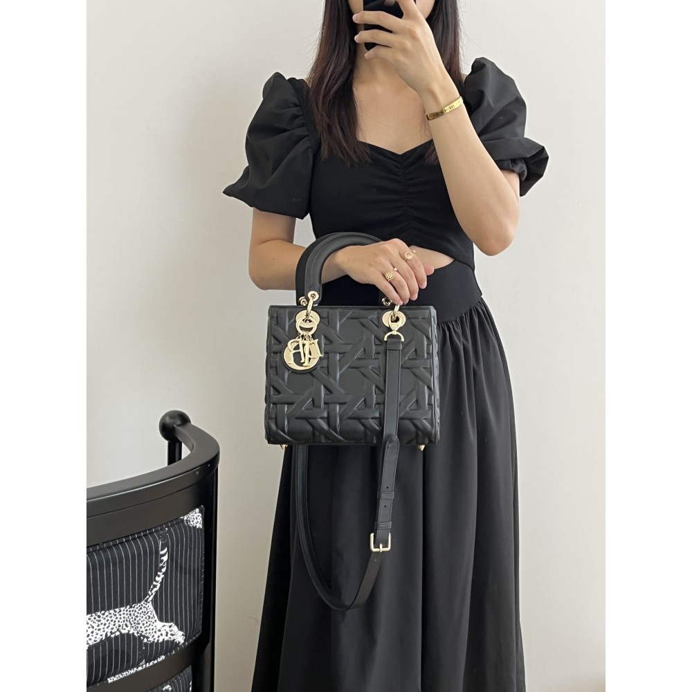 Dior バッグ ディオールバッグ Diorbag-146 サイズ  :   24 x 20 x 11cm