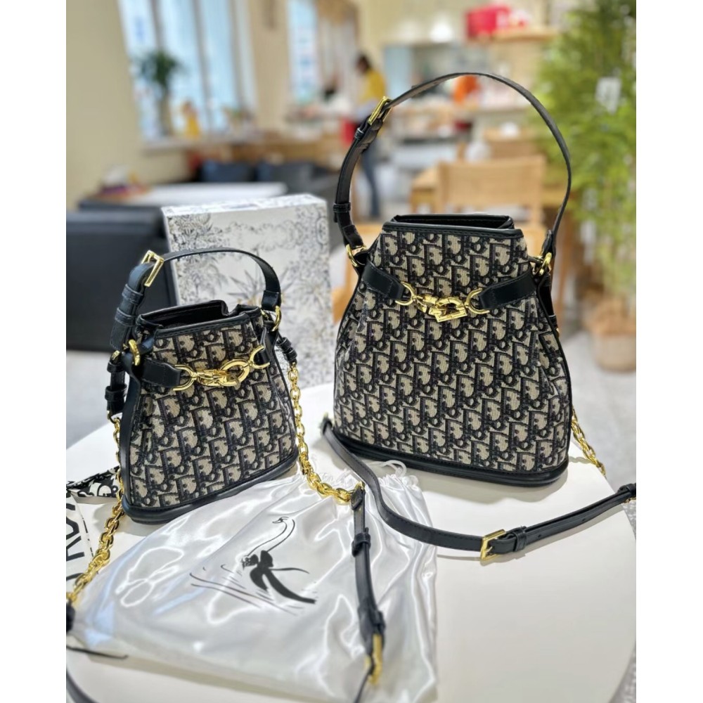 Dior バッグ ディオールバッグ Diorbag-175 サイズ  :   17 x 7 x 18cm