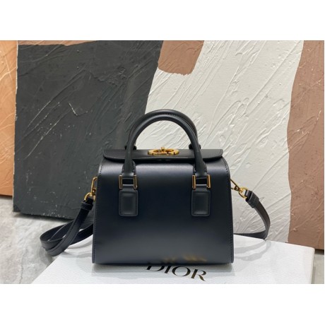 Dior バッグ ディオールバッグ Diorbag-205 サイズ  :   19 x 15 x 15cm