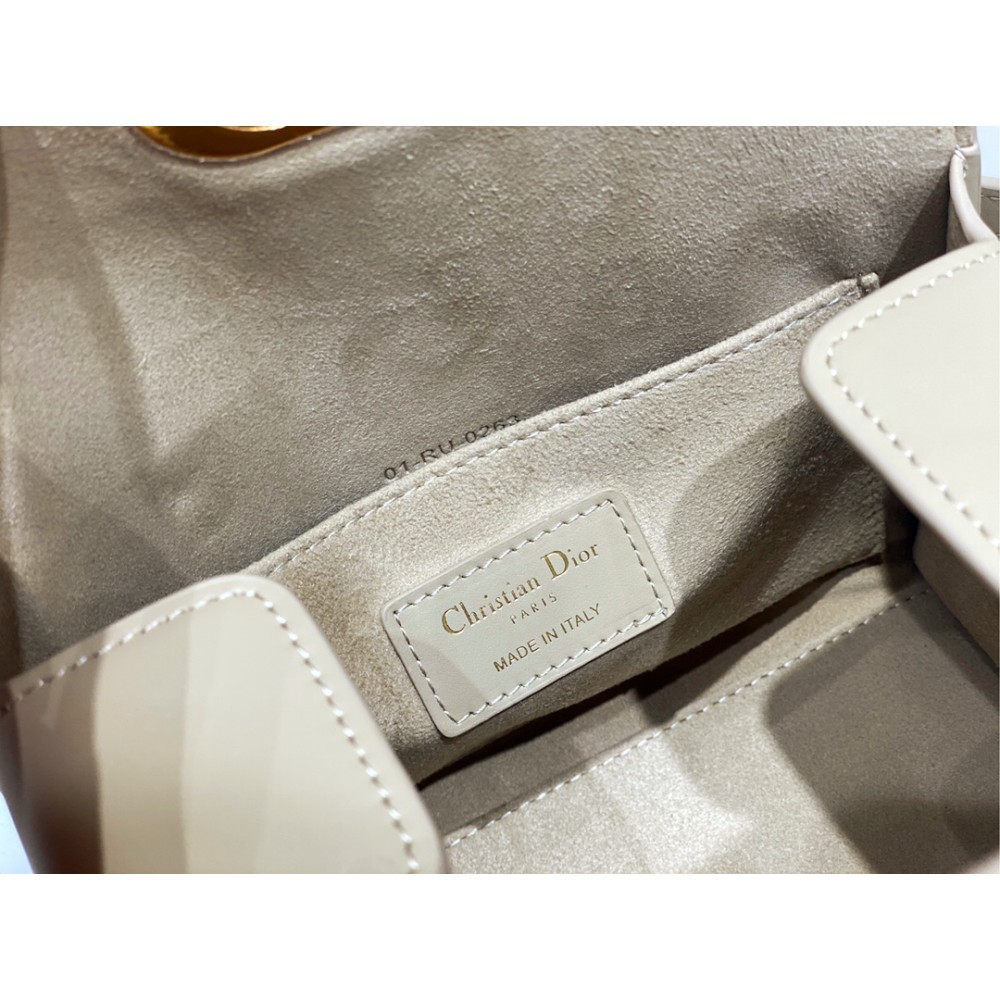 Dior バッグ ディオールバッグ Diorbag-208 サイズ  :   19 x 15 x 15cm