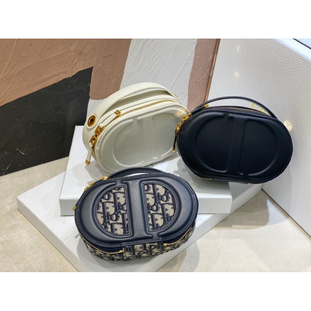 Dior バッグ ディオールバッグ Diorbag-209 サイズ  :   18 x 11 x 6.5 cm