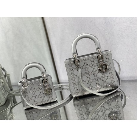 Dior バッグ ディオールバッグ Diorbag-227 サイズ  :   17cm