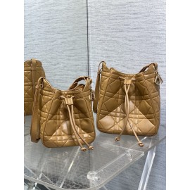 Dior バッグ ディオールバッグ Diorbag-245 サイズ  :   17 x 19.5 x 11cm