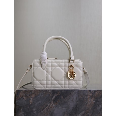 Dior バッグ ディオールバッグ Diorbag-277 サイズ  :   20 x 11.5 x 7 cm
