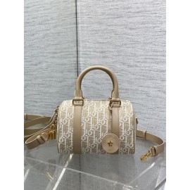 Dior バッグ ディオールバッグ Diorbag-282 サイズ  :   20.5 x 13.5 x 12cm 