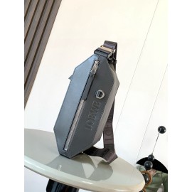 loewe-011 サイズ:  32.5cm X 9cm X 12.3cm 