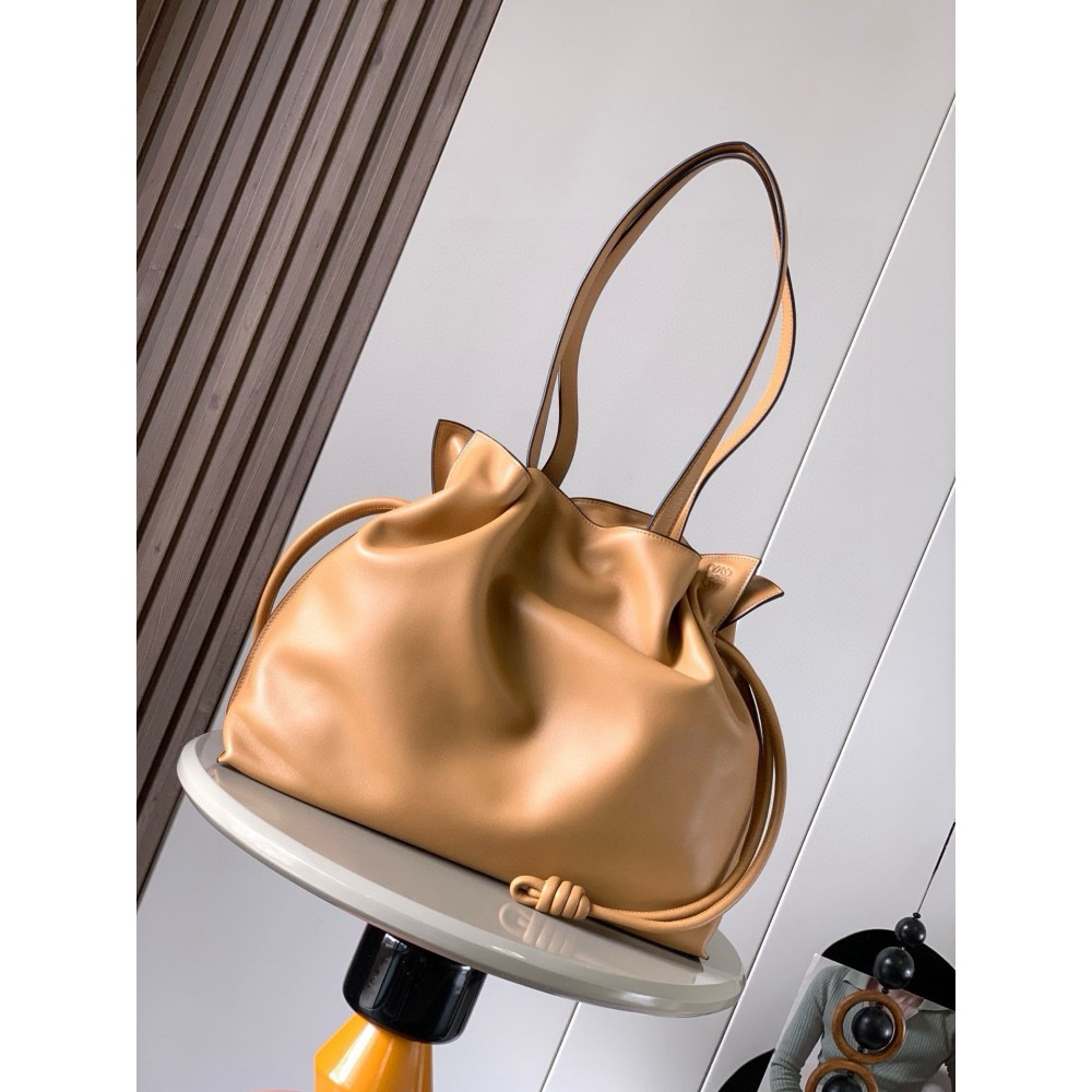 loewe-018 サイズ:  38cm X 29cm X 14cm