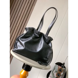 loewe-020 サイズ:  38cm X 29cm X 14cm