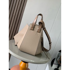 loewe-025 サイズ:  30cm X 25cm X 14cm
